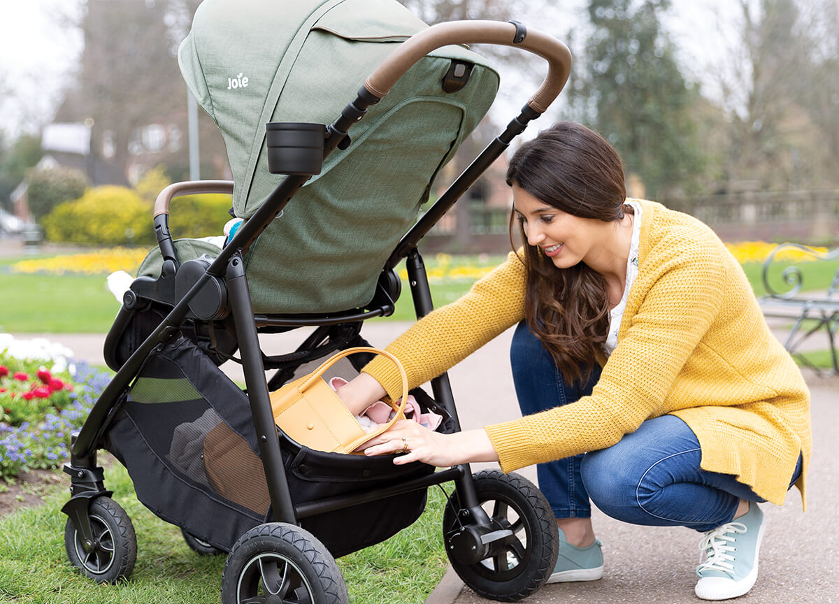 Otroški voziček za vsa starostna obdobja otroka